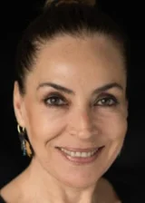 Ozlem Akinozyu