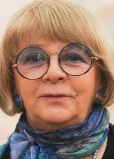 Алла Сурикова
