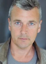 Юэн Макнотон