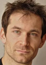 Арье Вортхальтер