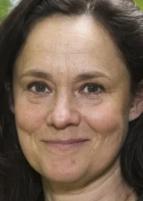 Пернилла Аугуст