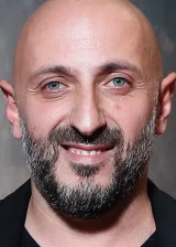 Карен Оганесян