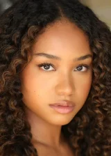 Дженнея Уолтон