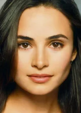 Миа Маэстро