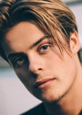 Герман Тёммерос