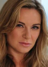 Ли-Энн Саммерс