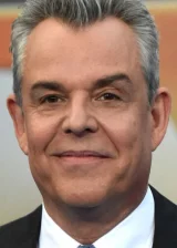 Дэнни Хьюстон