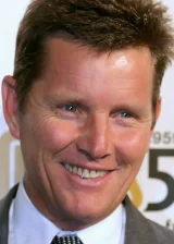 Том Бёрлинсон