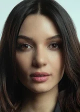 Дамла Джолбай