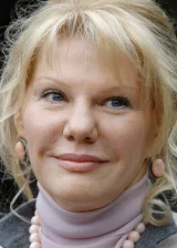 Александра Захарова