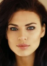 Твинни Ли Мур