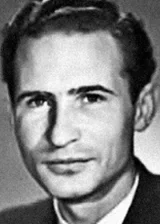 Евгений Карелов