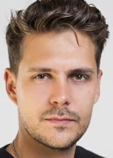 Милош Бикович