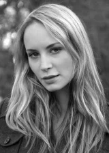 Холли Уэстон