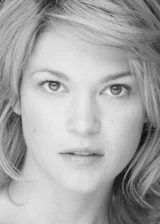 Никки Эйкокс