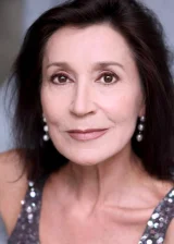Izabel Tanakil