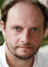 Николас Асбари