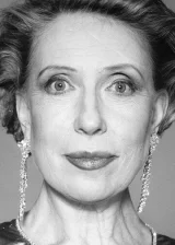 Инна Чурикова