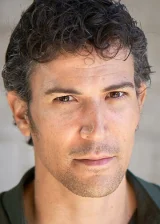 Дэниел Шуцманн