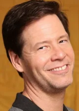 Айк Баринхолц