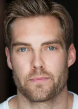 Кертис Сзарка