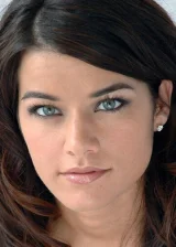 Анна Колвелл