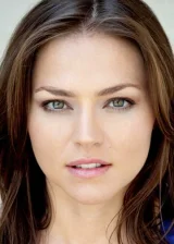 Триесте Келли Данн