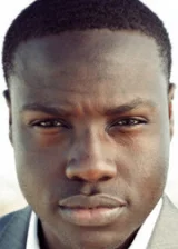 Дайо Окенийи