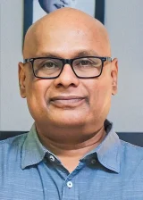 Suresh Chakravathi