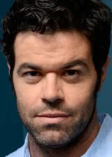 Роберт Бэйкер