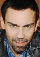 Том Бенедикт Найт