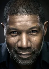 Деннис Хейсберт