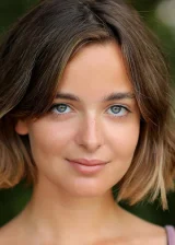 Селин Бакенс