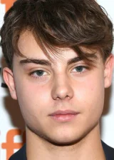 Карсон МакКормак