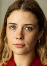 Миа Томлинсон