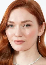 Элинор Томлинсон