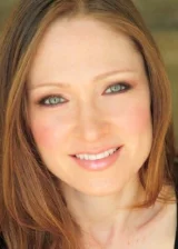 Джули Натансон