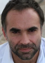 Карим Айнуз