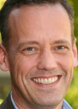 Ди Брэдли Бейкер