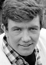 Альберт Финни