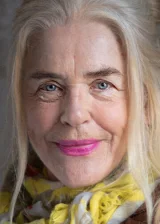 Эва Фрёлинг