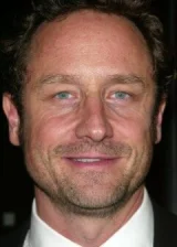 Сэм Робардс