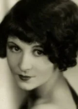 Флора Брэмли