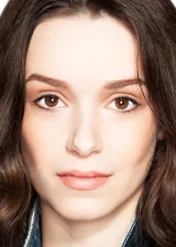 Александра Эссоу