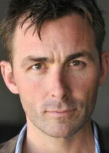 Джеймс Патрик Стюарт