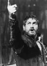 Хустино Диас