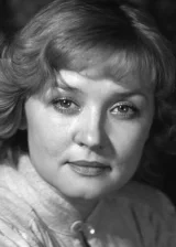 Вера Алентова