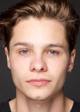 Тоби Уоллес