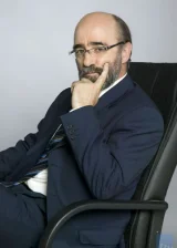 Алекс Ангуло