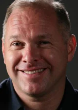 Влад Иванов